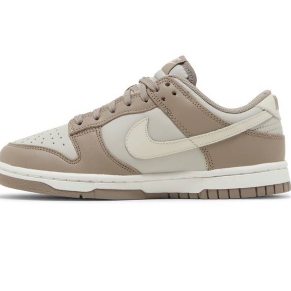 Women’s Dunk Low ‘Moon Fossil’ - Picture 2 of 10